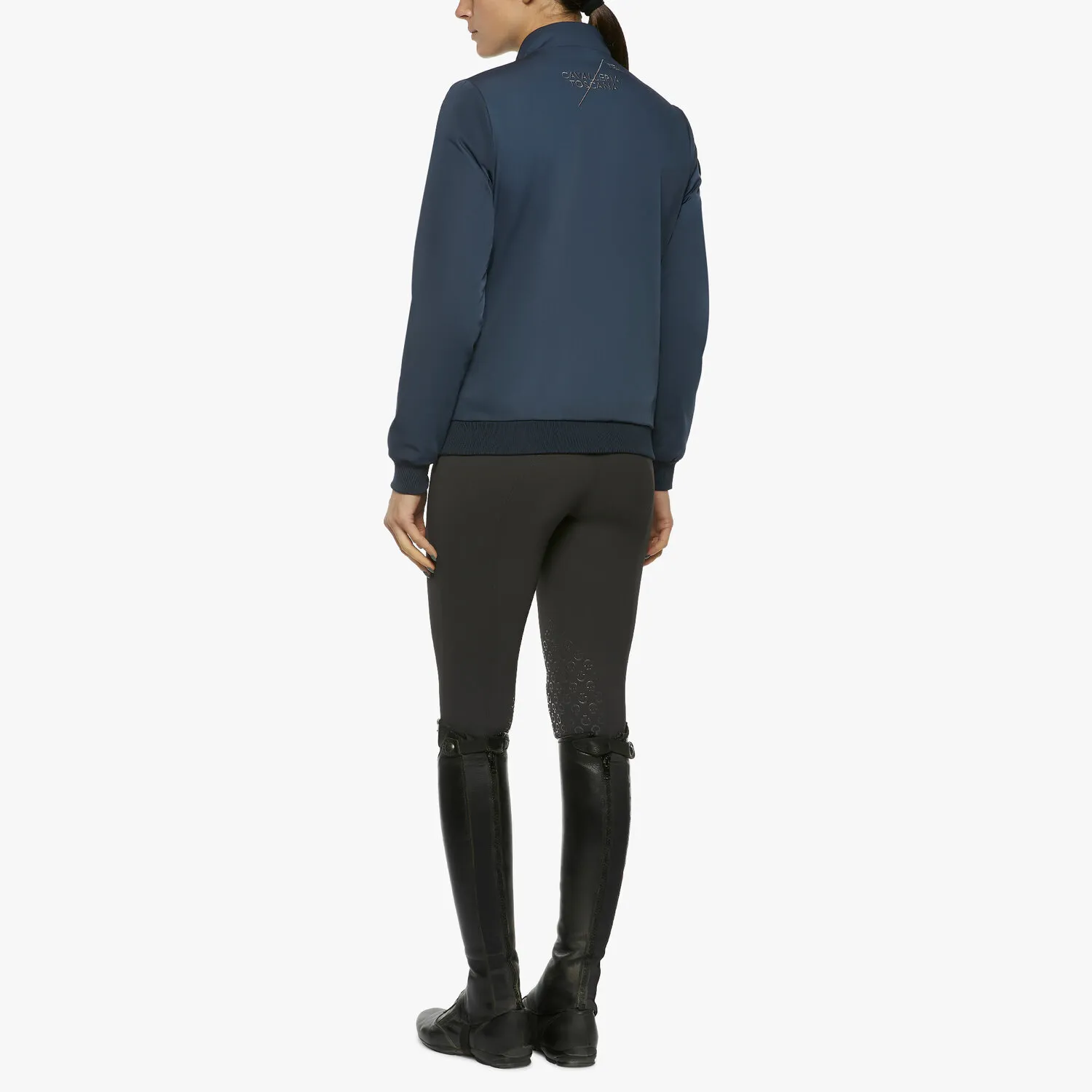 GID242_PL029_7901_3_8_jpg